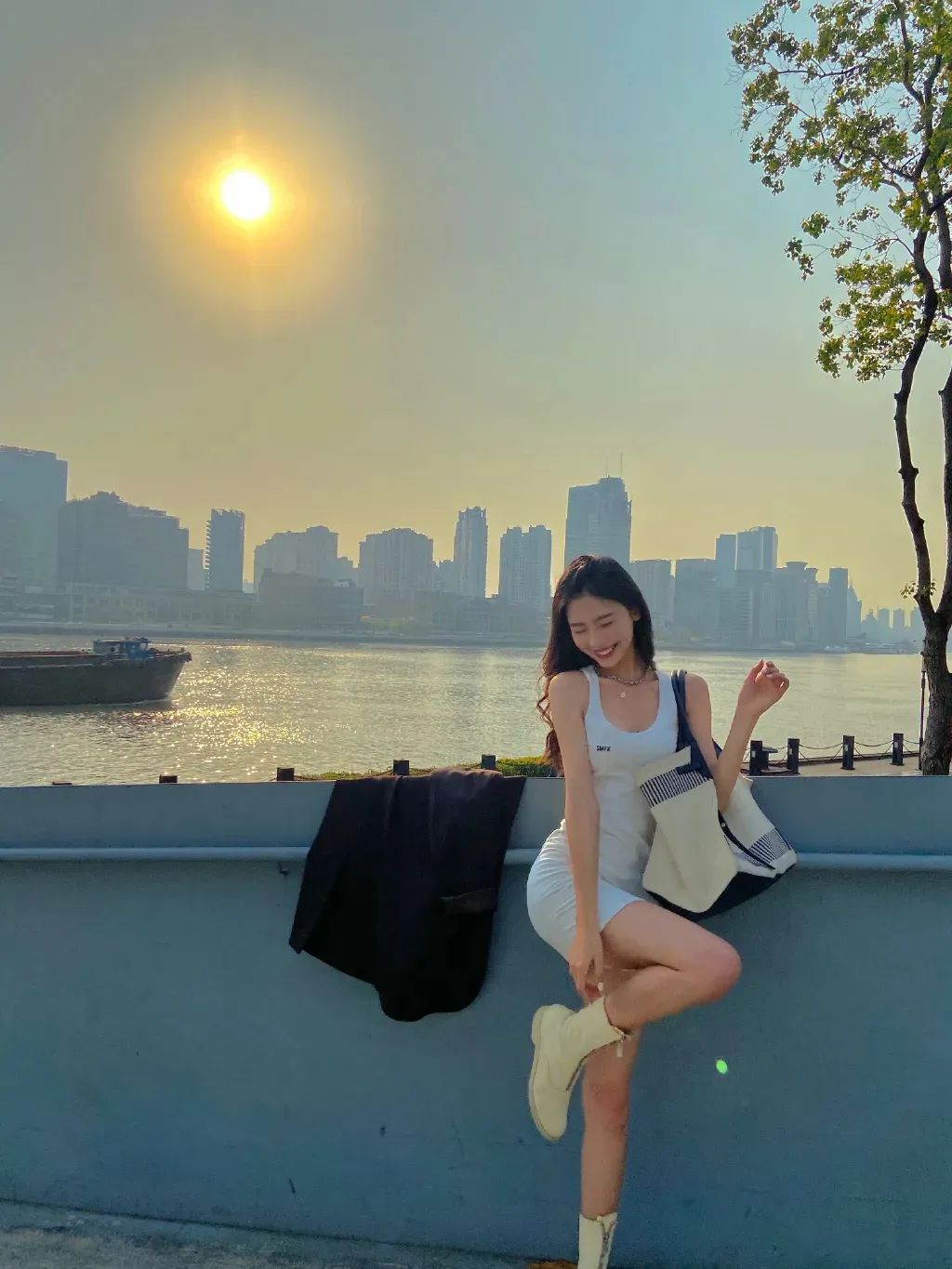送你玫瑰花歌曲_姜云升雖然她送了我玫瑰花歌詞_姜云升送我玫瑰花