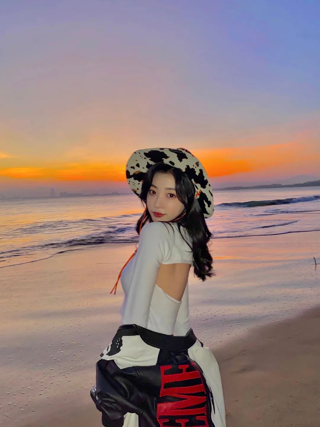 姜云升雖然她送了我玫瑰花歌詞_姜云升送我玫瑰花_送你玫瑰花歌曲