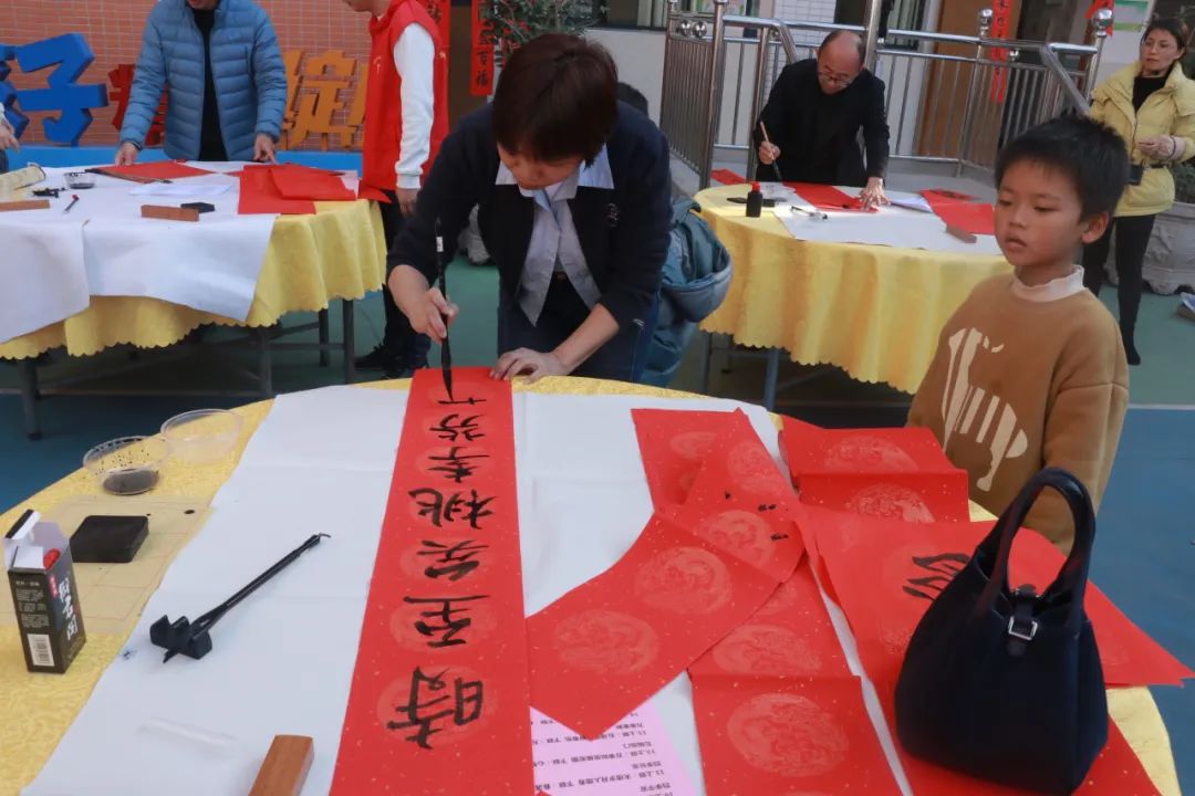 對聯寫對聯_對聯的聯該怎么寫_對聯的聯怎么寫