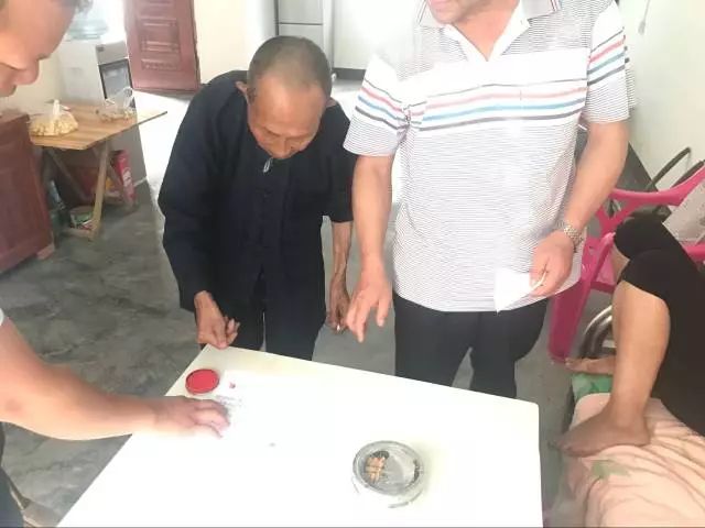 關于貧困戶的申請書_貧困戶申請書怎么寫_貧困戶申請書簡短